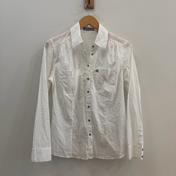 Guess Tops - Guess White Long Sleeve Blouse – Size XS Classic Button-Up